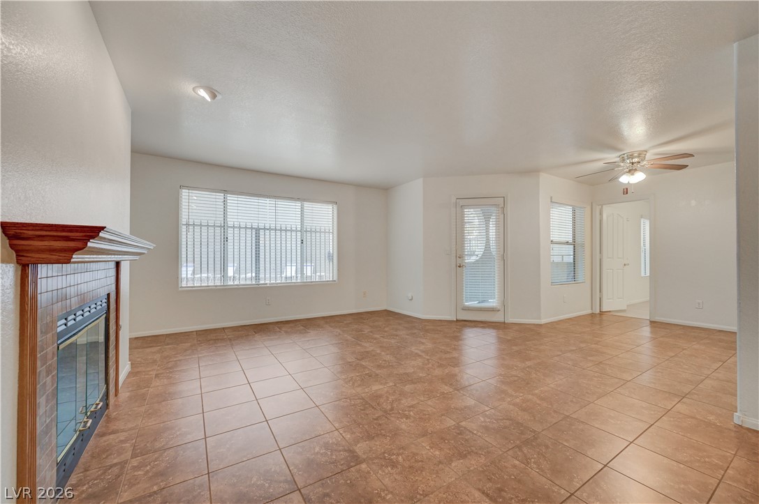 Photo 6 of 40, 701 Capri Drive #13B