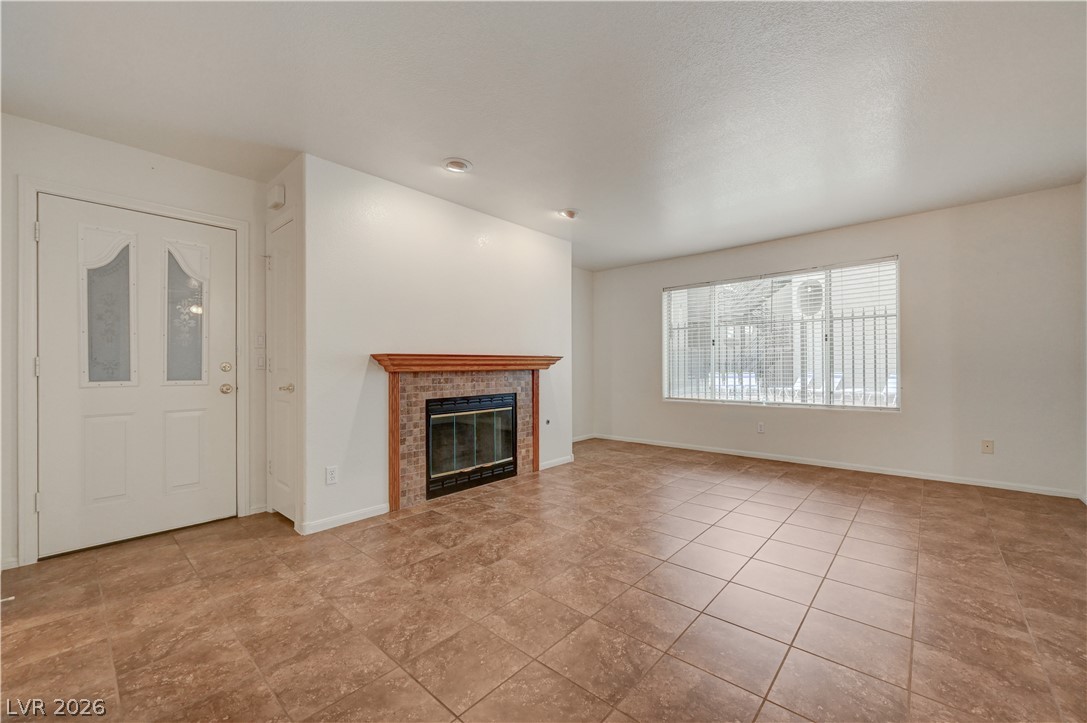 Photo 7 of 40, 701 Capri Drive #13B
