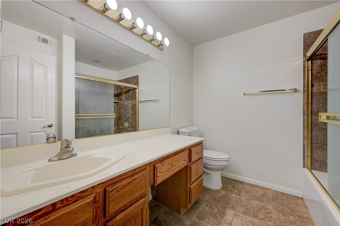 Photo 27 of 40, 701 Capri Drive #13B