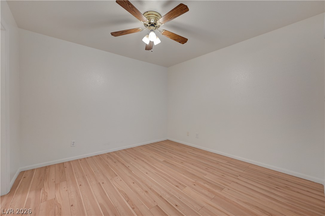 Photo 29 of 40, 701 Capri Drive #13B