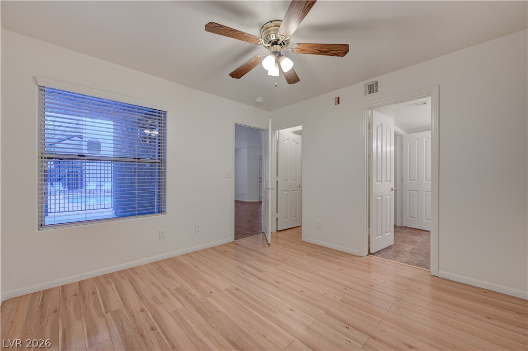 Photo 28 of 40, 701 Capri Drive #13B