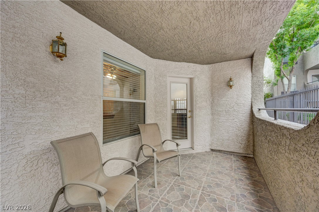 Photo 34 of 40, 701 Capri Drive #13B