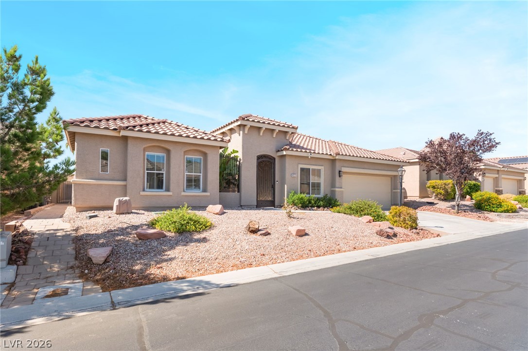 8225 Weeping Springs Avenue, Las Vegas 89131