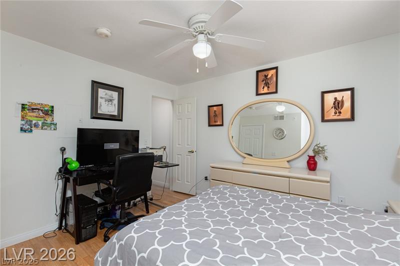Photo 11 of 32, 231 W Horizon Ridge Parkway #1126