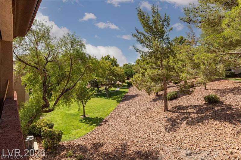 Photo 14 of 32, 231 W Horizon Ridge Parkway #1126