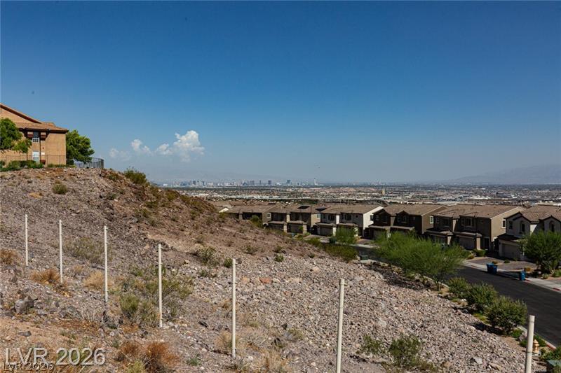 Photo 31 of 32, 231 W Horizon Ridge Parkway #1126