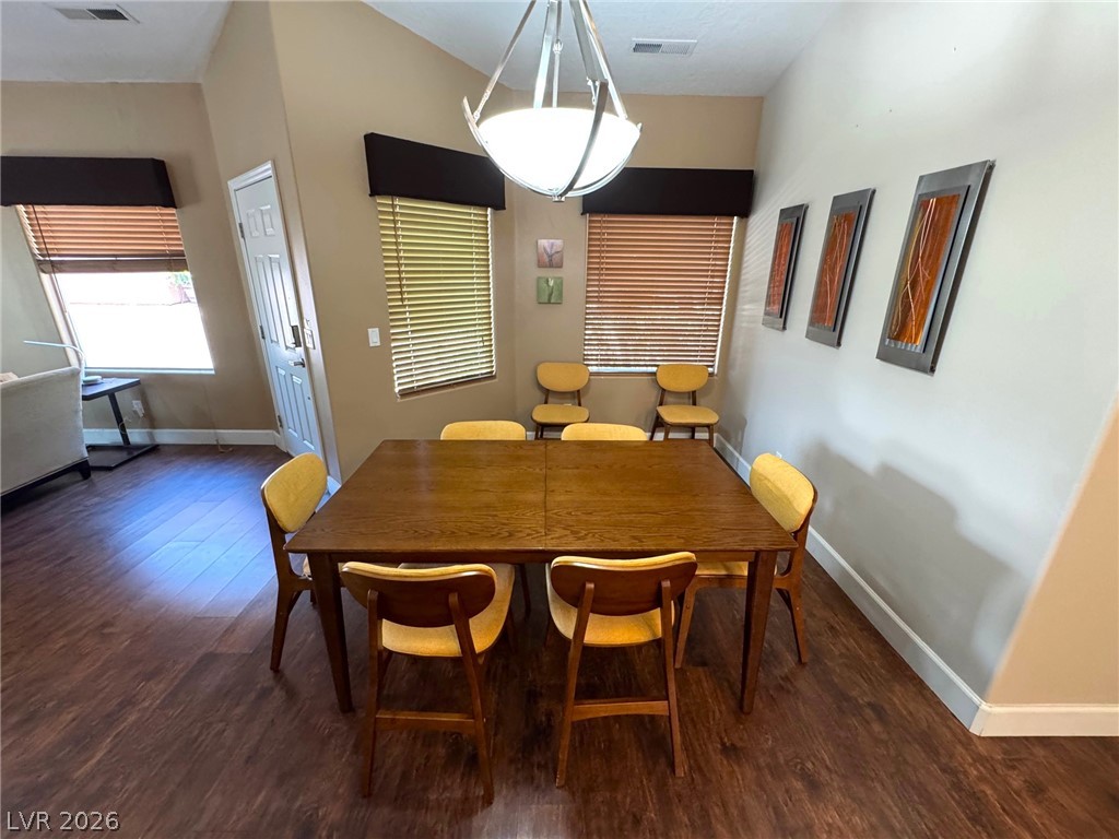 Photo 6 of 28, 400 Paradise Parkway #105