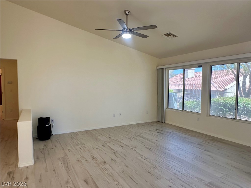 Photo 8 of 32, 10016 Heyfield Drive