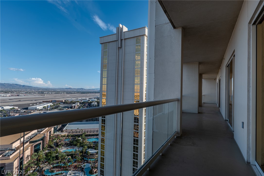 Photo 2 of 135 E Harmon Avenue #3214