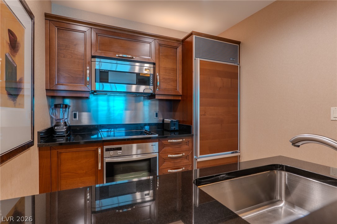Photo 9 of 61, 135 E Harmon Avenue #3214