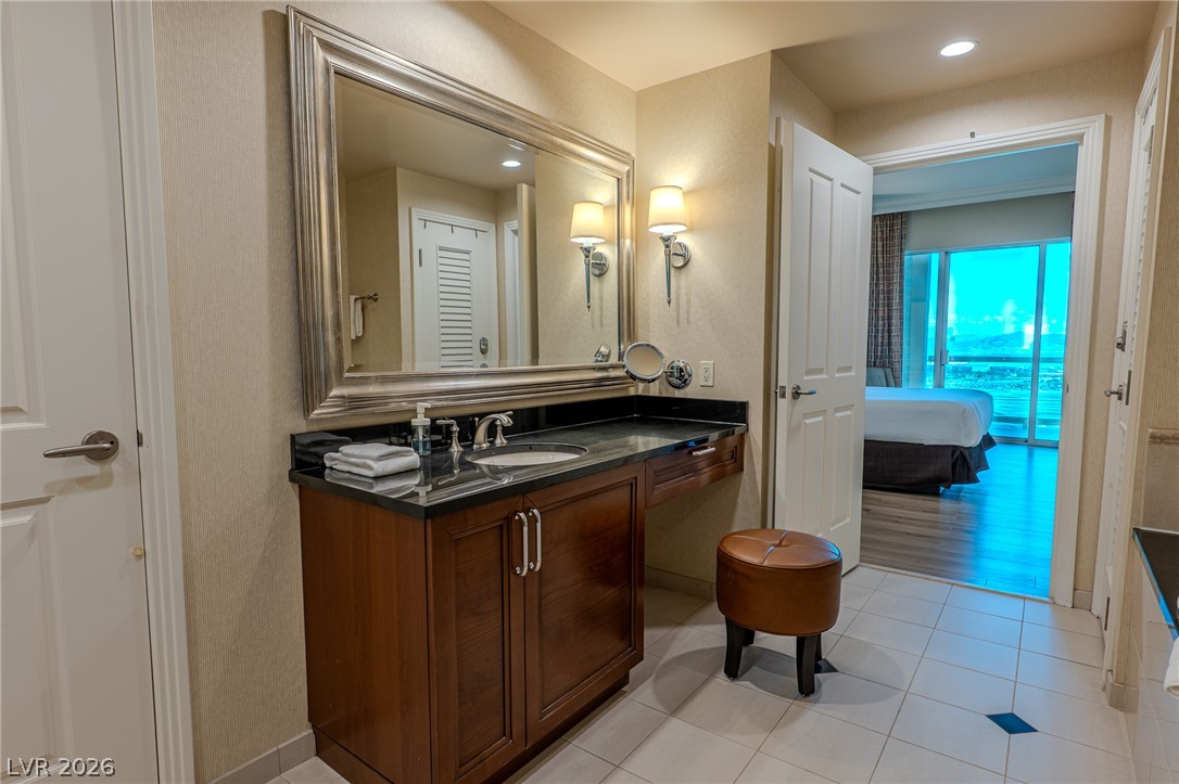 Photo 28 of 61, 135 E Harmon Avenue #3214