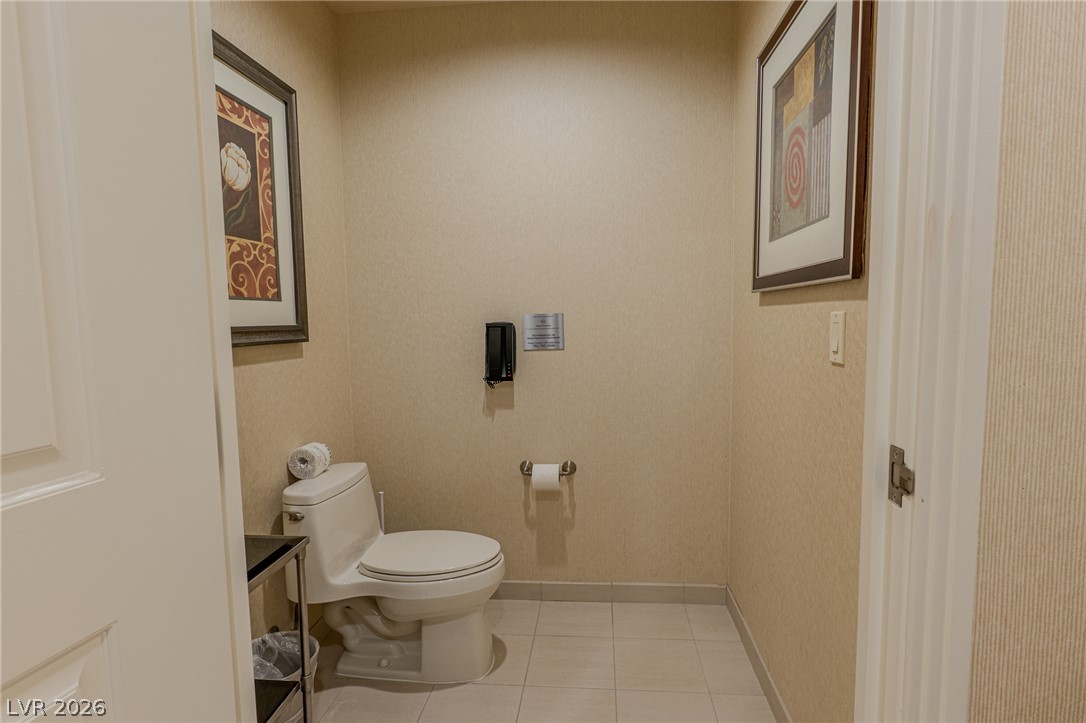 Photo 34 of 61, 135 E Harmon Avenue #3214