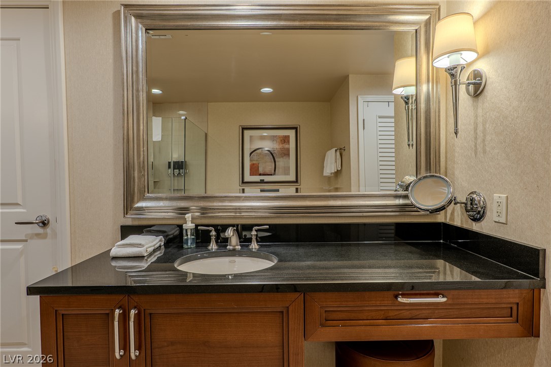 Photo 36 of 61, 135 E Harmon Avenue #3214