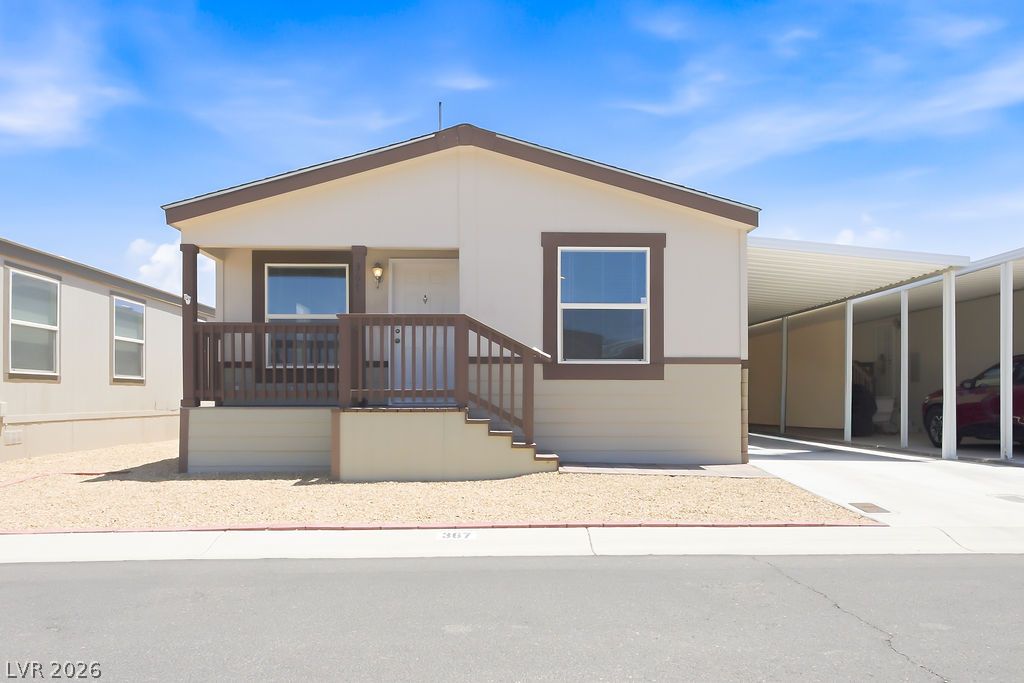 367 Myrtle Beach Street, Pahrump 89048