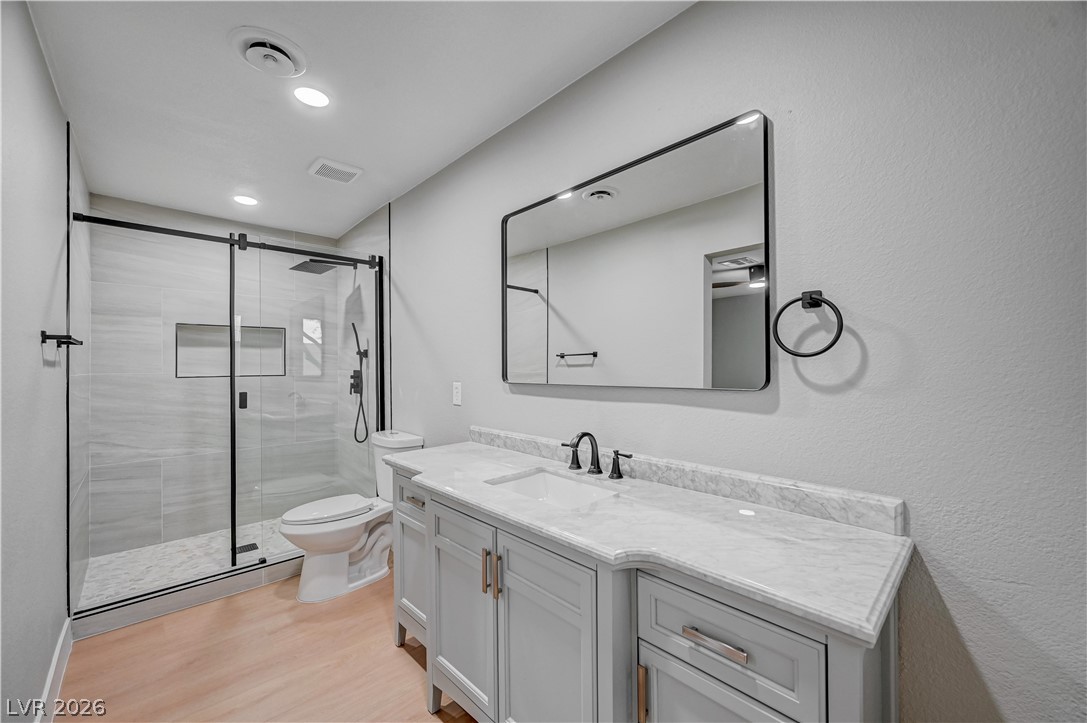 Photo 31 of 54, 4409 Saint Andrews Circle