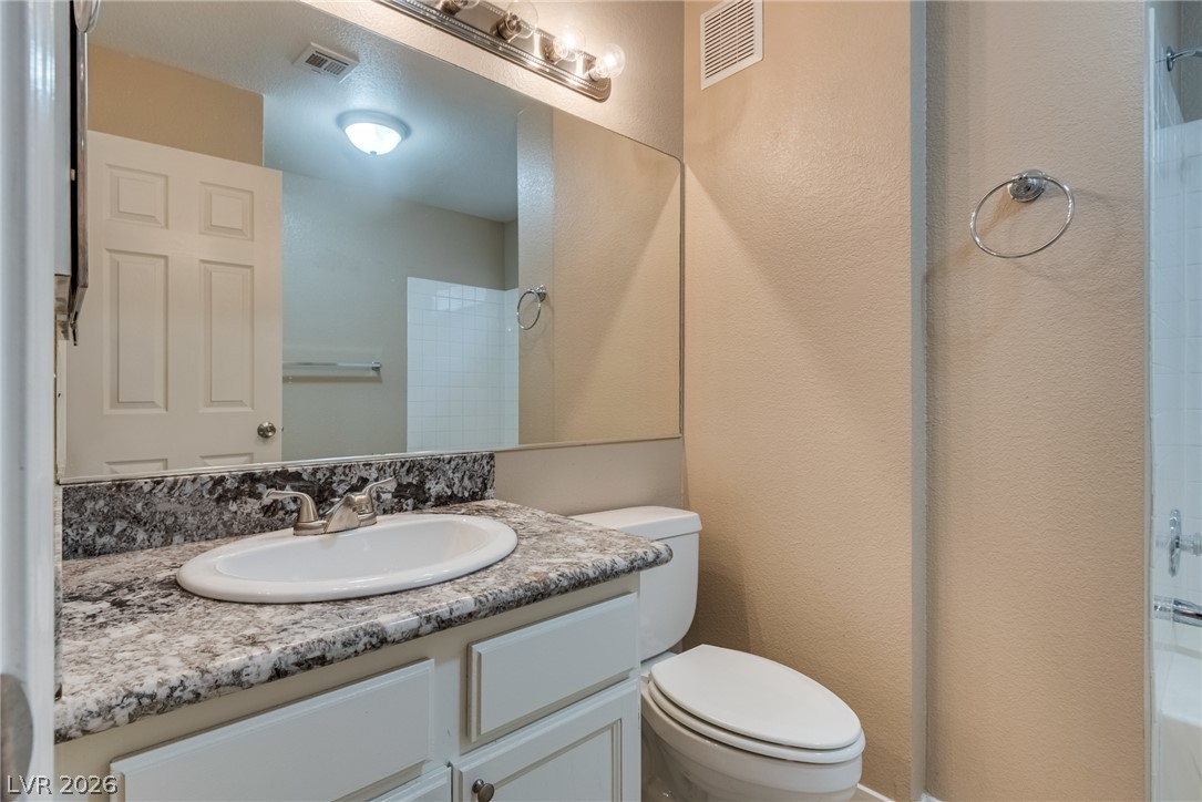 Photo 9 of 30, 8452 Boseck Drive #130