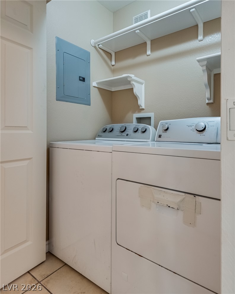 Photo 14 of 30, 8452 Boseck Drive #130