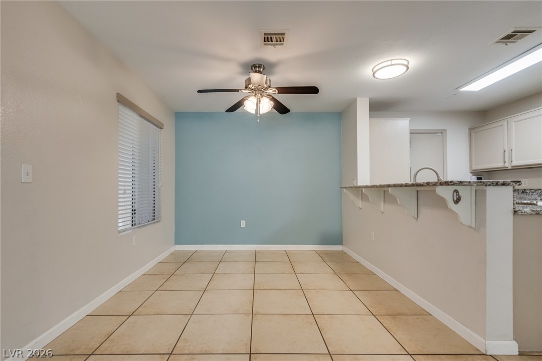 Photo 18 of 30, 8452 Boseck Drive #130