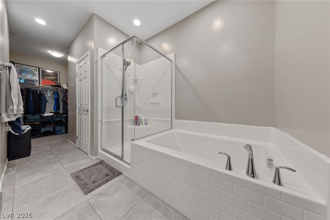 Photo 13 of 21, 8466 Classique Avenue #104