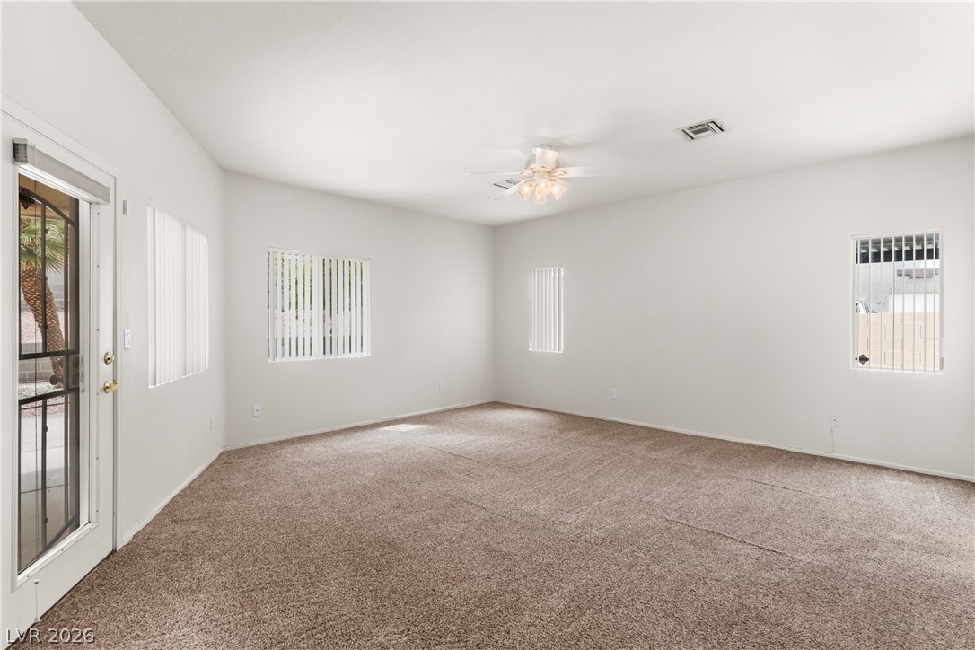 Photo 18 of 46, 792 Capri Drive