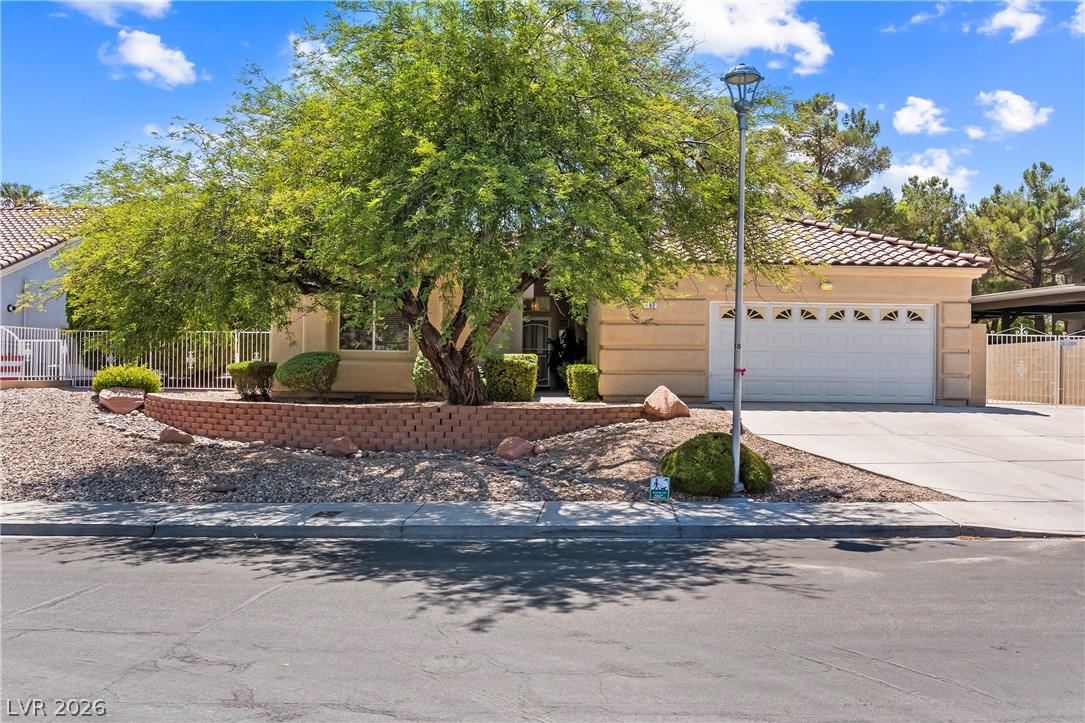Photo 8 of 46, 792 Capri Drive