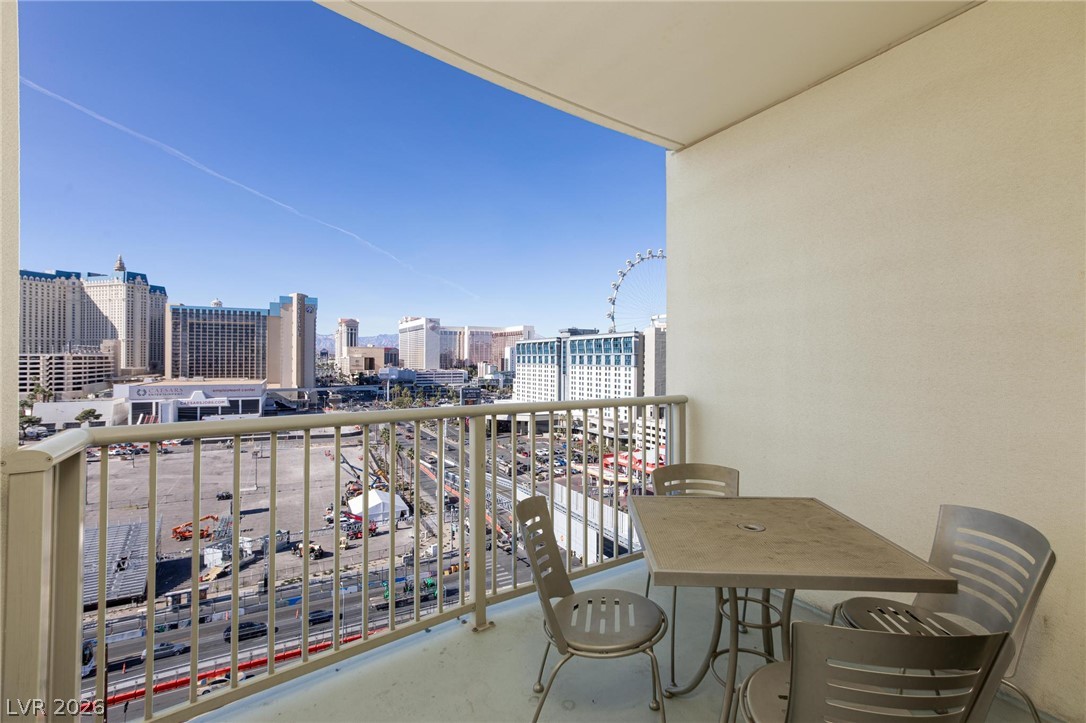 Photo 33 of 39, 211 E Flamingo Road #1003