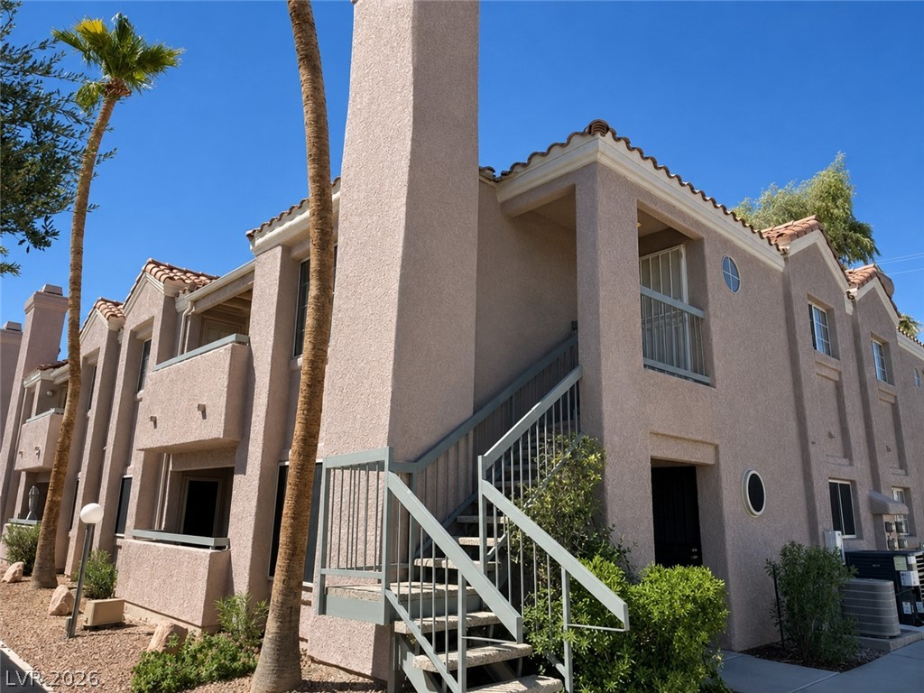 1375 E Hacienda Avenue #218, Las Vegas 89119