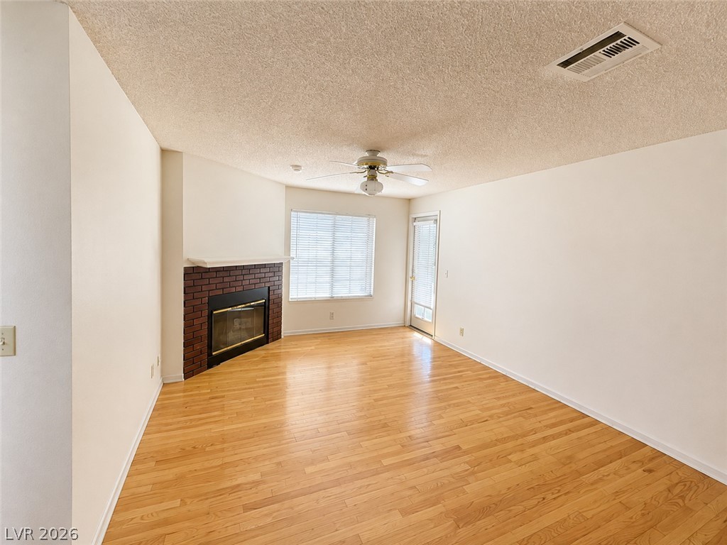 Photo 5 of 1375 E Hacienda Avenue #218