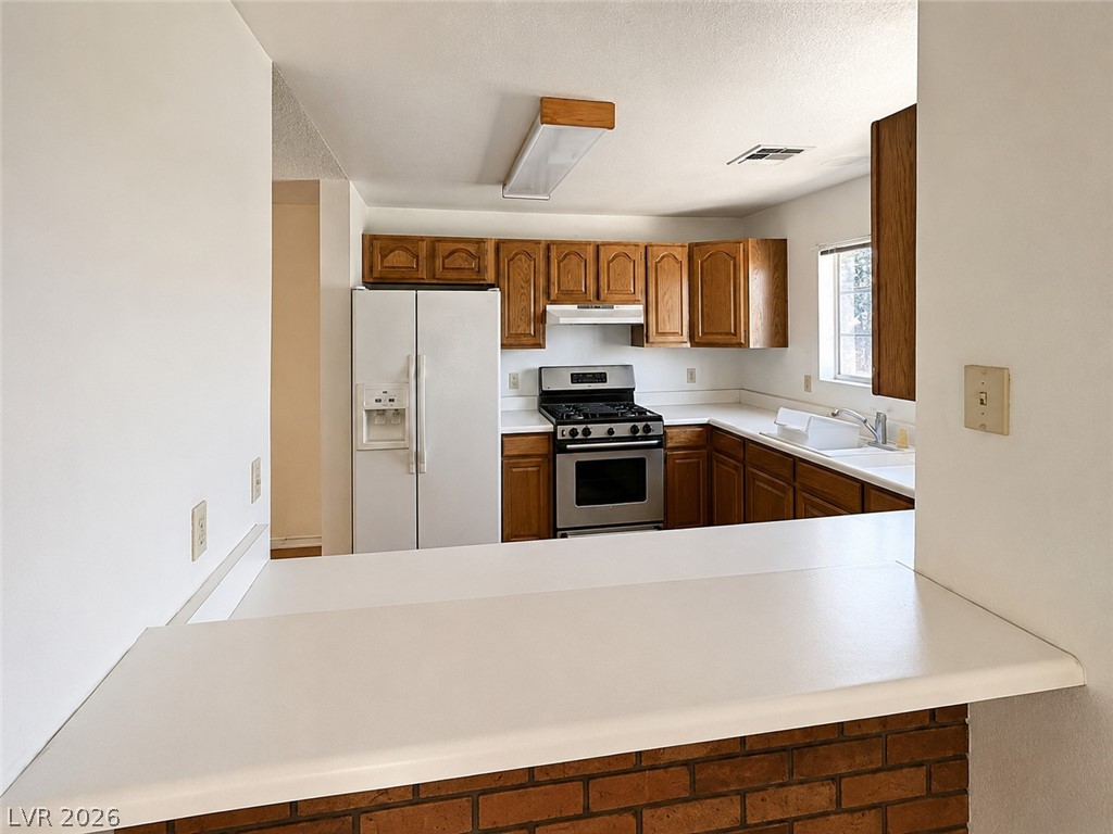 Photo 7 of 19, 1375 E Hacienda Avenue #218