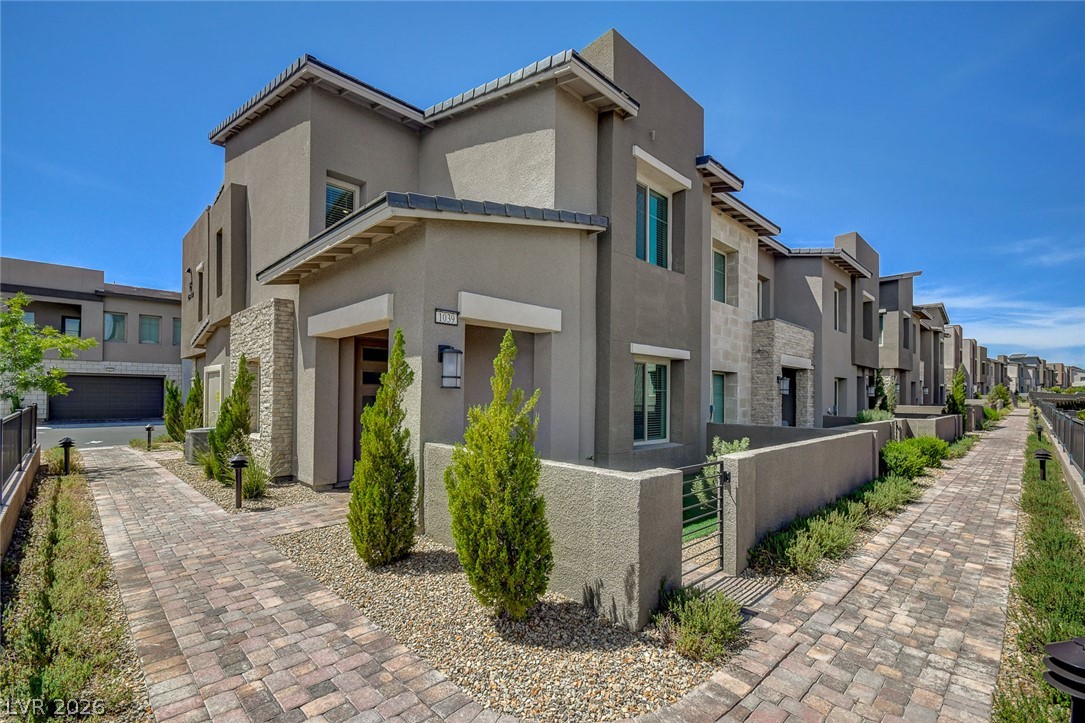 600 N Carriage Hill Drive #1039, Las Vegas
