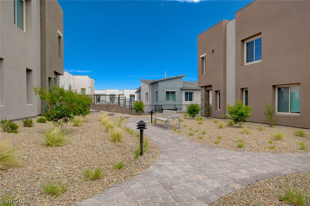 Photo 68 of 88, 600 N Carriage Hill Drive #1039