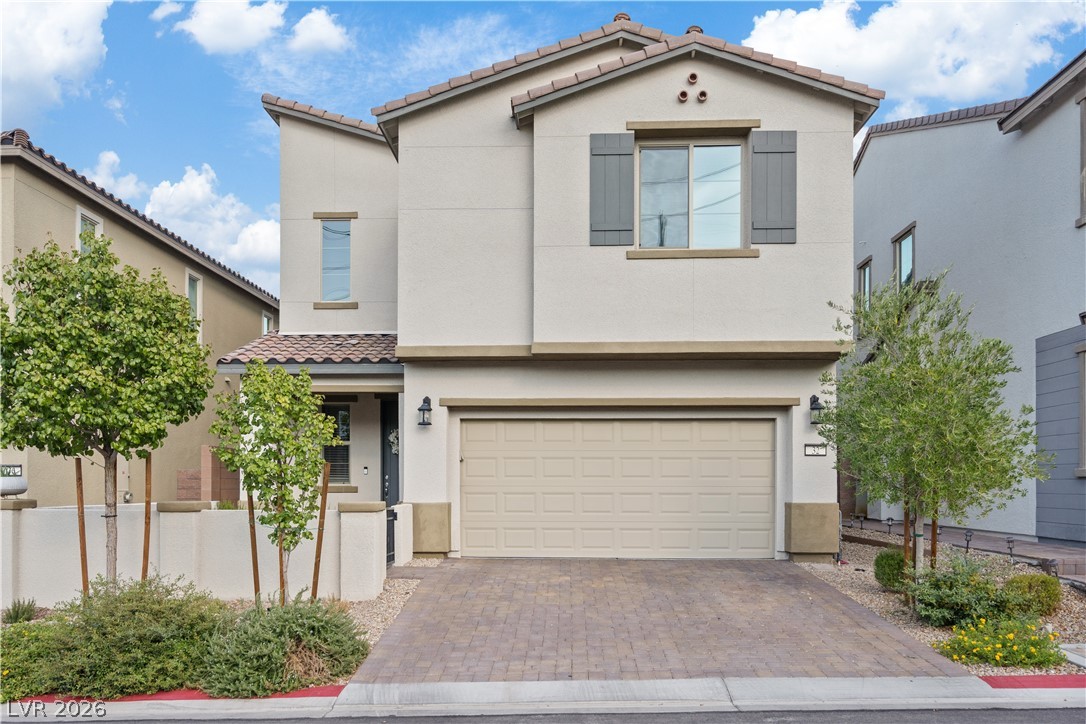 32 Verde Rosa Drive, Henderson 89011