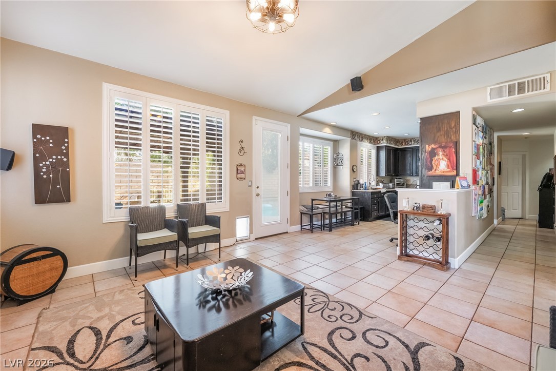 Photo 17 of 51, 8185 Bonaventure Drive