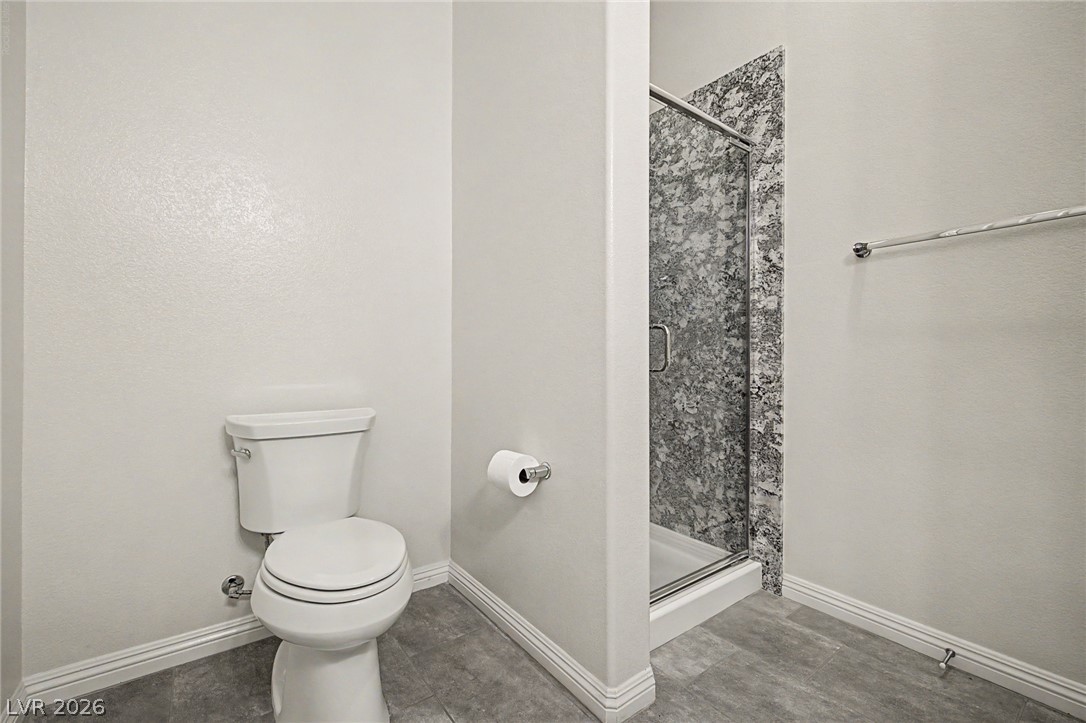 Photo 31 of 40, 7132 Shire Ridge Avenue