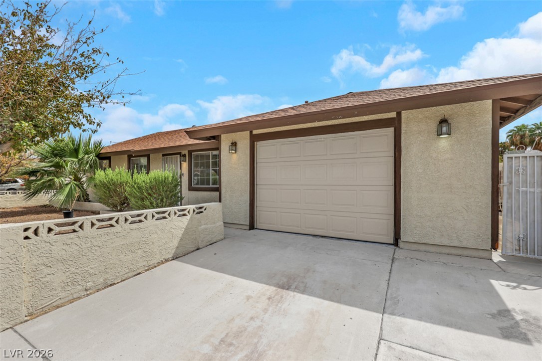 Photo 4 of 45 Sabino Circle