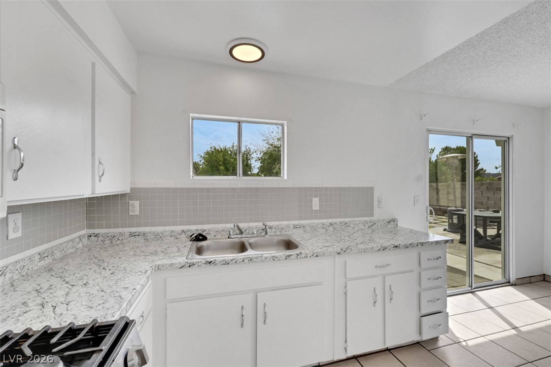 Photo 15 of 30, 45 Sabino Circle