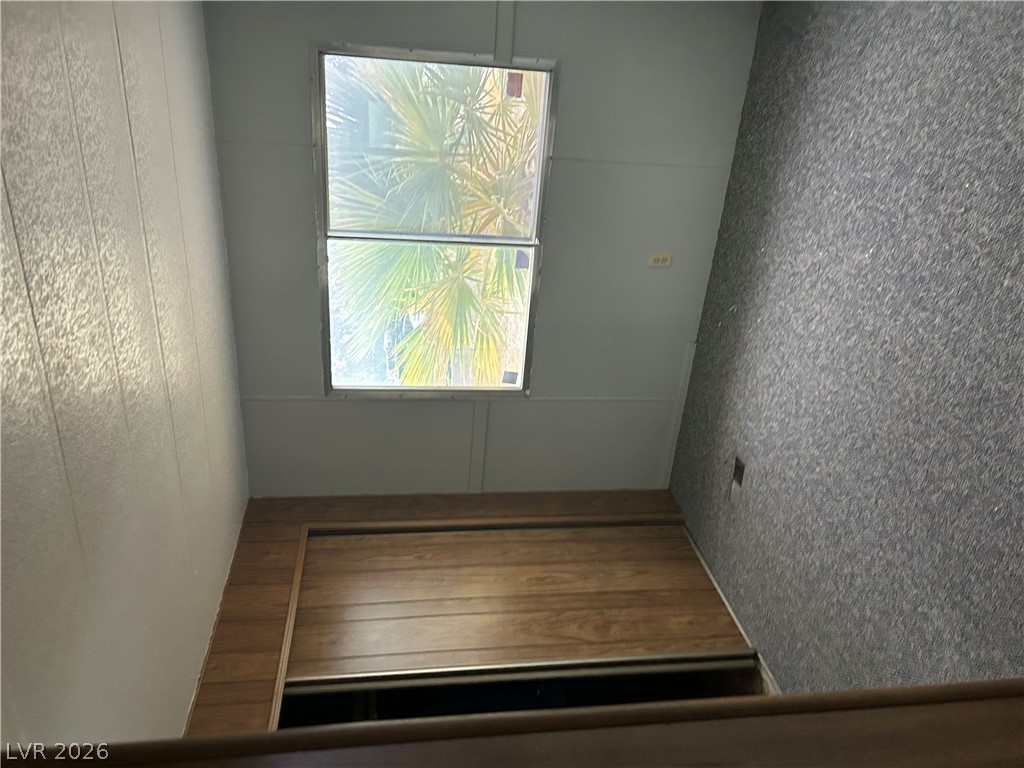 Photo 5 of 253 Behmer Street