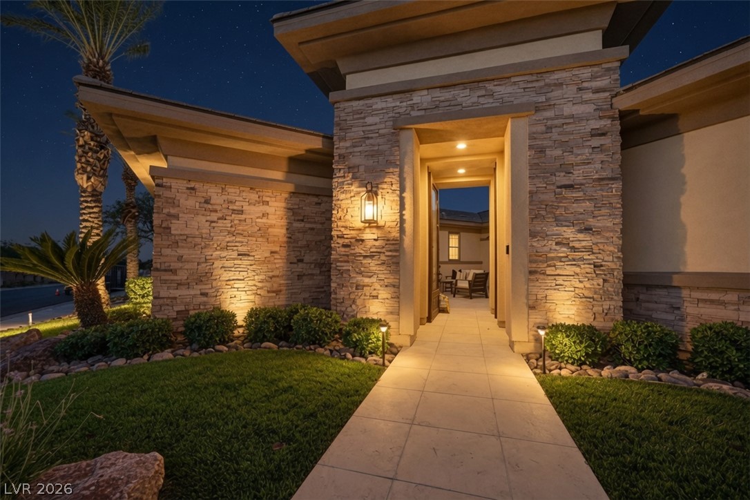 2707 Turtle Head Peak Drive, Las Vegas 89135