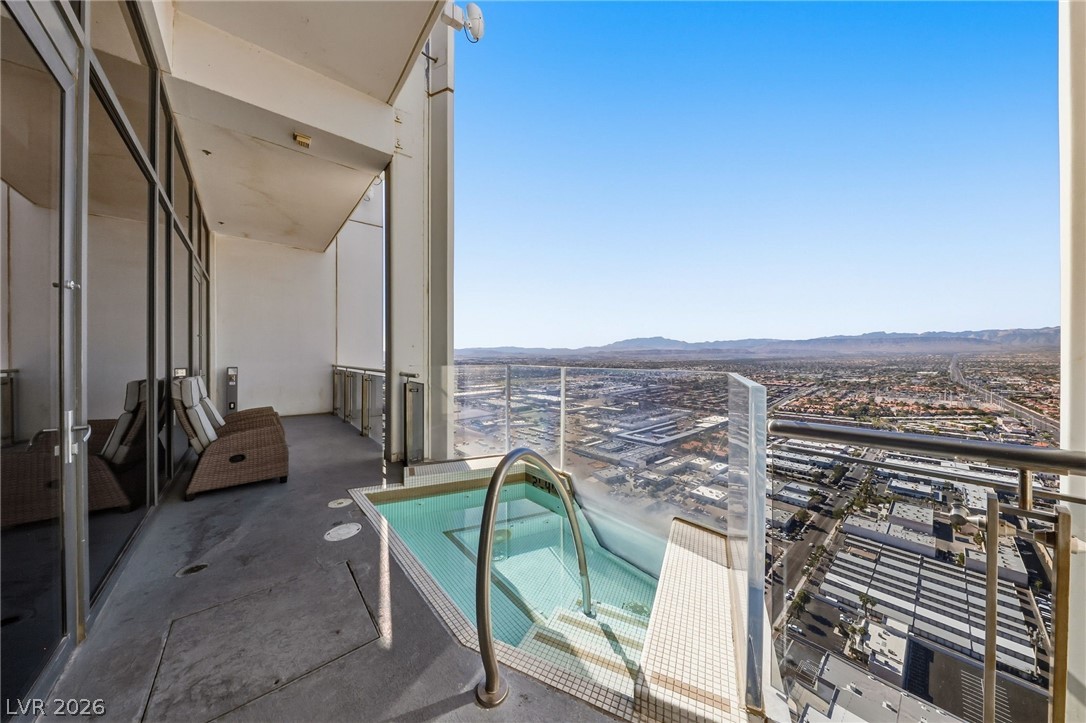 Photo 3 of 4381 W Flamingo Road #58301