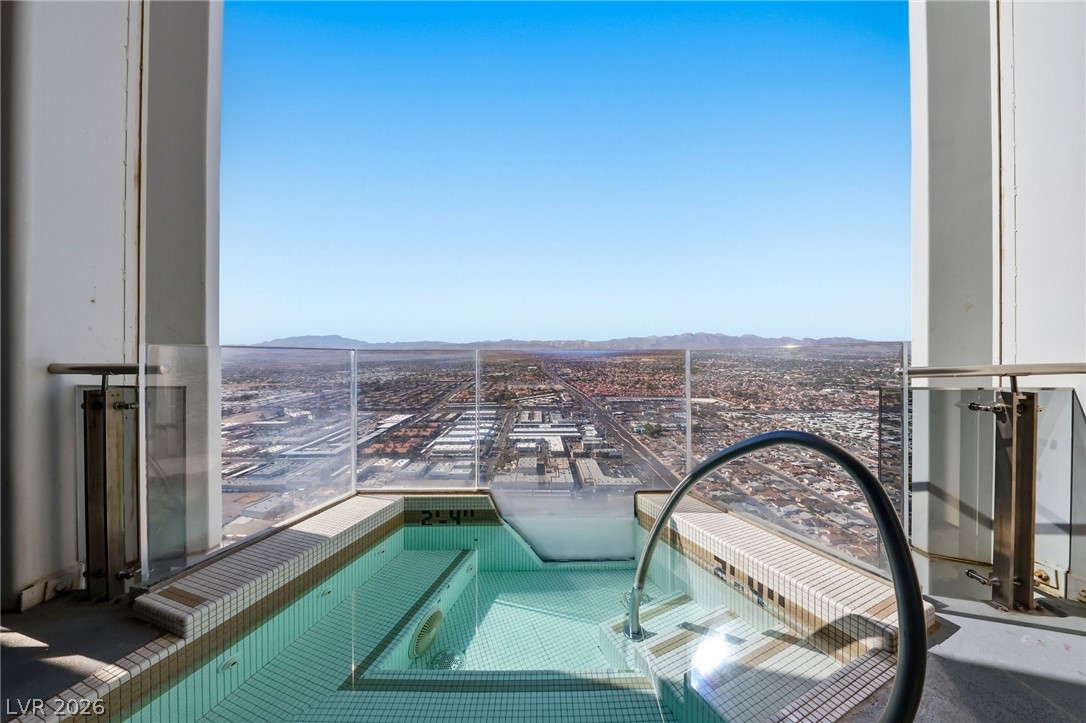 Photo 4 of 4381 W Flamingo Road #58301