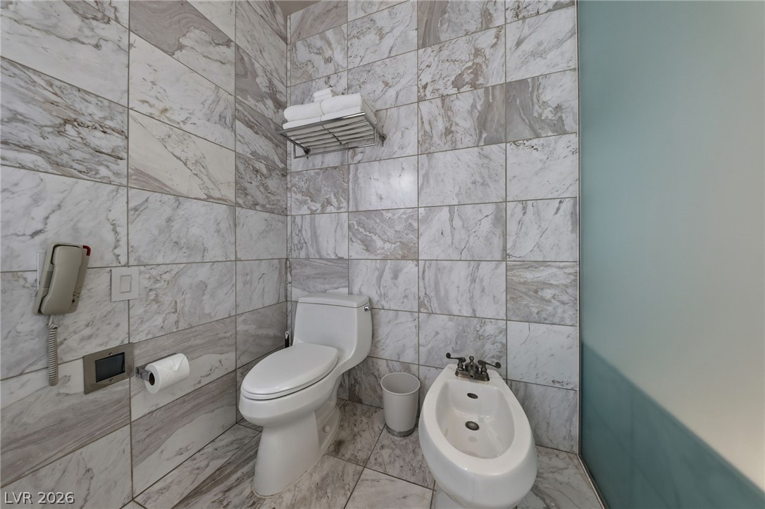 Photo 24 of 32, 4381 W Flamingo Road #58301