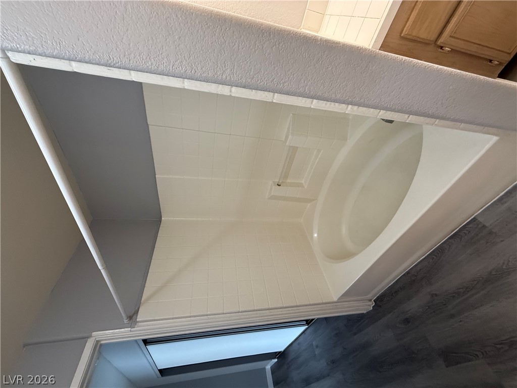 Photo 8 of 12, 1830 N Pecos Road #258