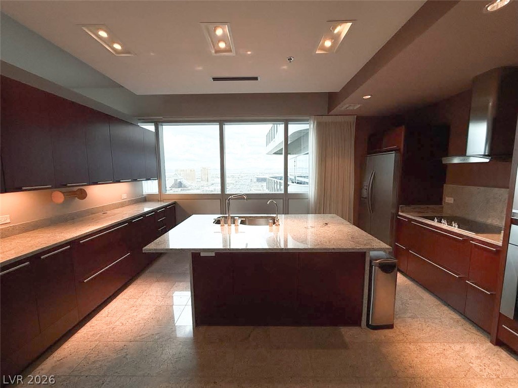 Photo 19 of 83, 4471 Dean Martin Drive #3810
