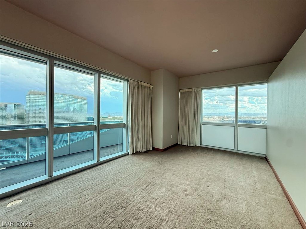 Photo 25 of 83, 4471 Dean Martin Drive #3810