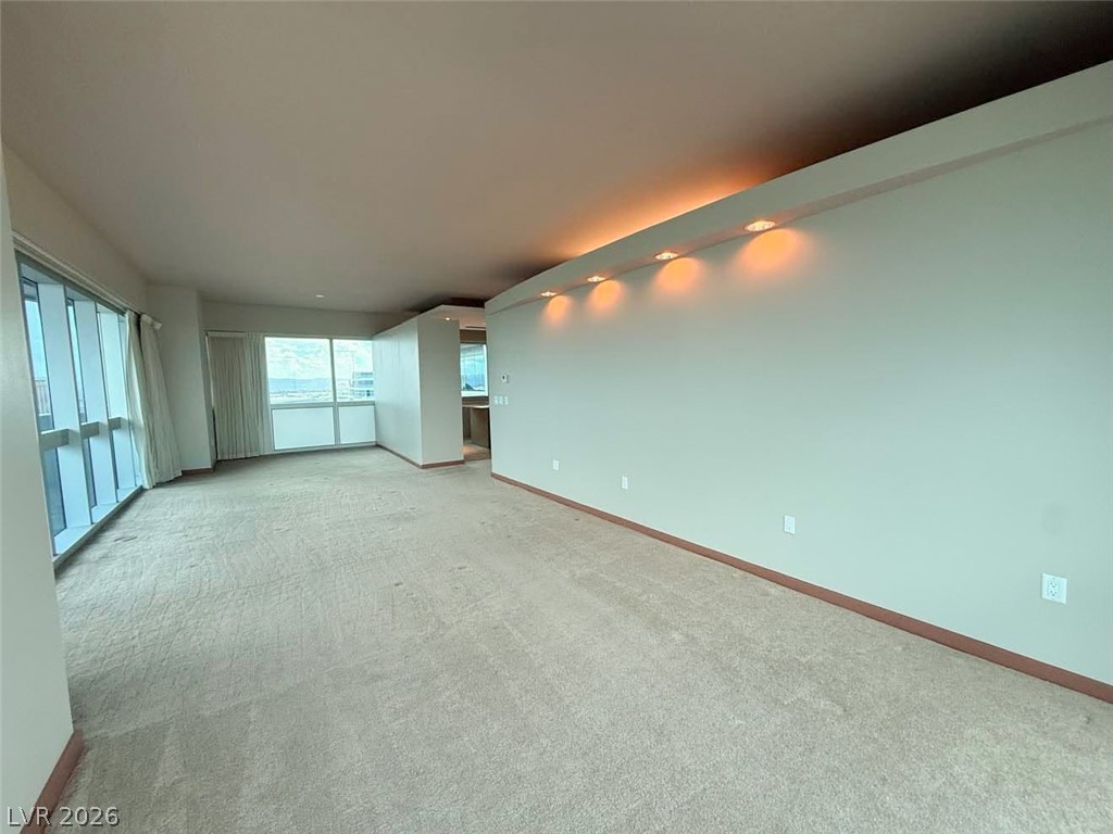 Photo 27 of 83, 4471 Dean Martin Drive #3810