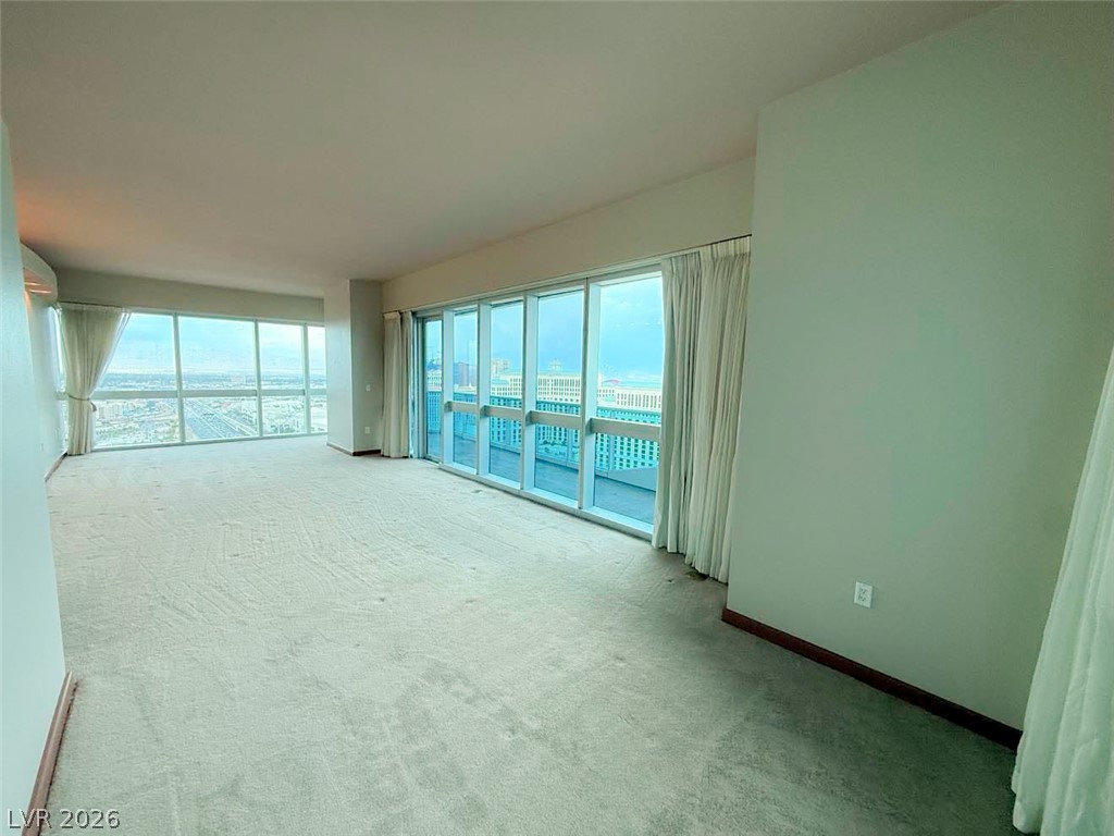 Photo 28 of 83, 4471 Dean Martin Drive #3810