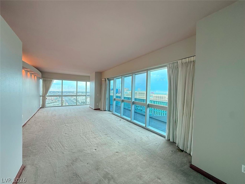 Photo 29 of 83, 4471 Dean Martin Drive #3810