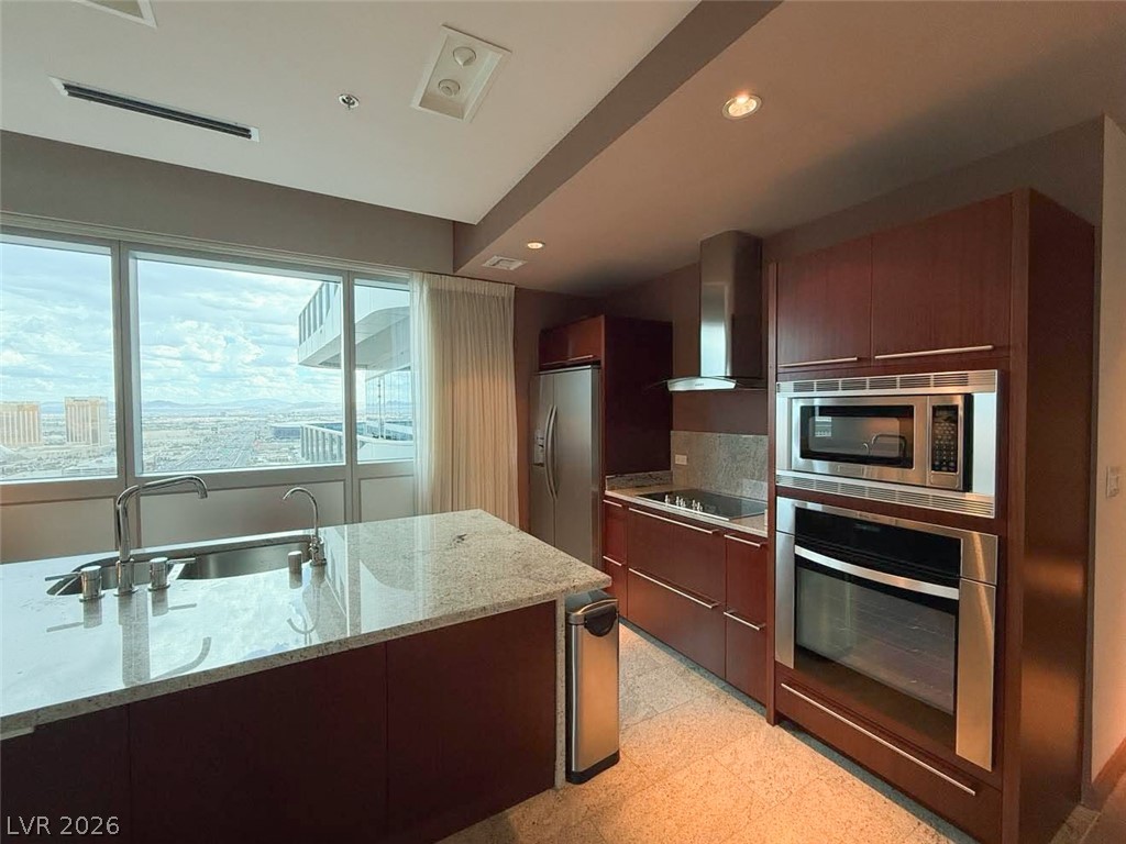 Photo 14 of 83, 4471 Dean Martin Drive #3810