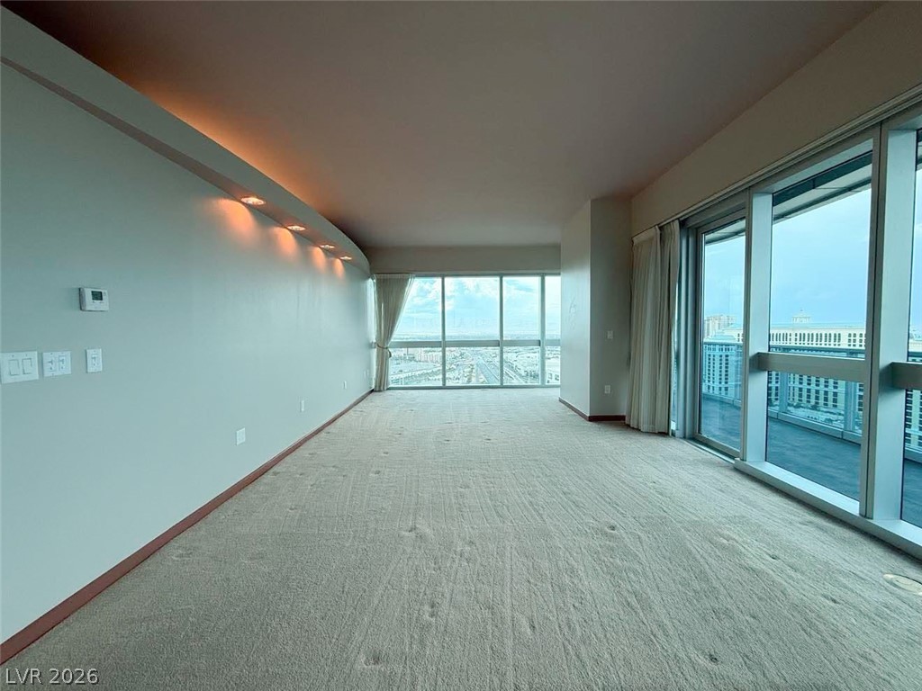 Photo 30 of 83, 4471 Dean Martin Drive #3810