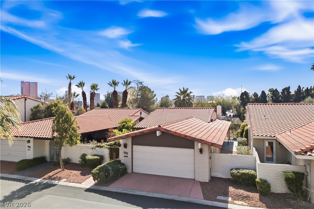 3009 Plaza De Rosa, Las Vegas 89102